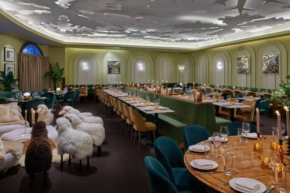 St. Regis Aspen Resort Snow Lodge dining