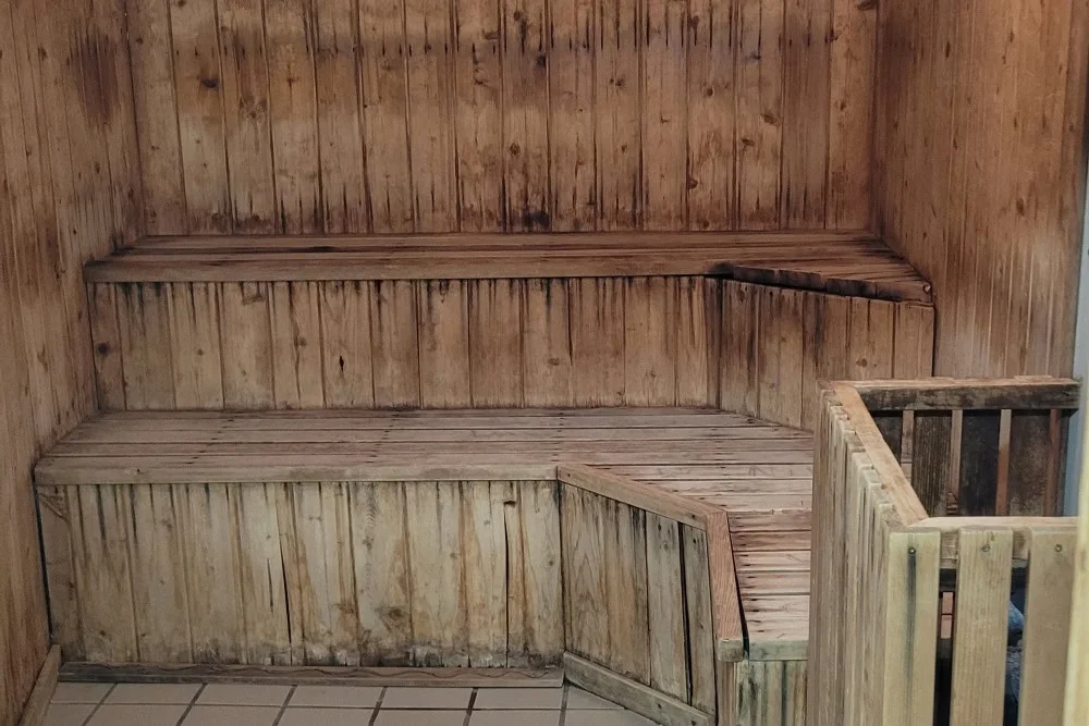 Jasper Lobstick Lodge zwembad sauna