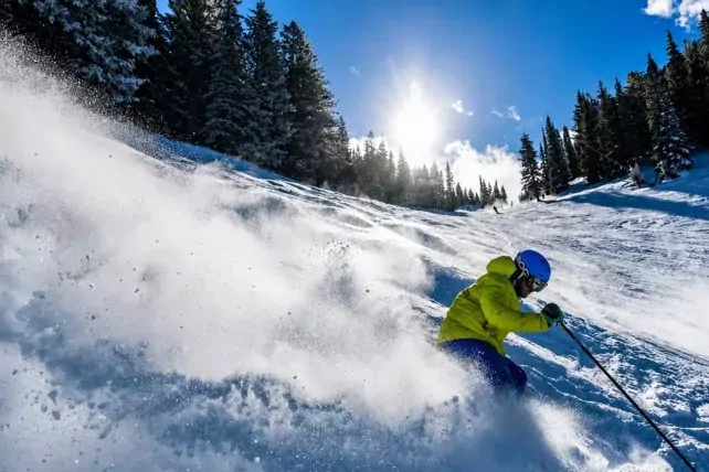 Ontdek de vier bergen van Aspen Snowmass - Aspen Mountain, Aspen Highlands, Snowmass en Buttermilk Aspen pass 2
