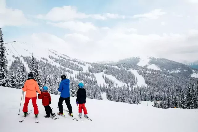 Kinderen huren gratis in Jasper Kids rent free marmot basin 2