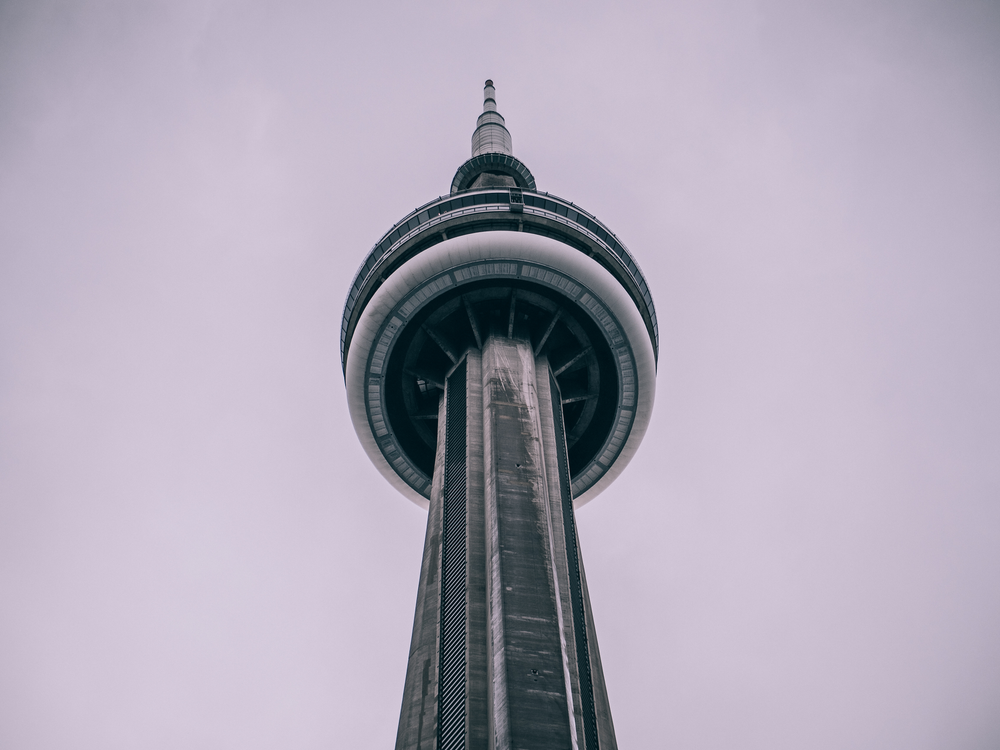Zendmast CN Tower, The Royal Ontario Museum,The Kensington Market in Downtown Toronto