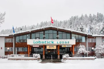 Jasper - Lobstick lodge exterior Jasper - Lobstick lodge exterior